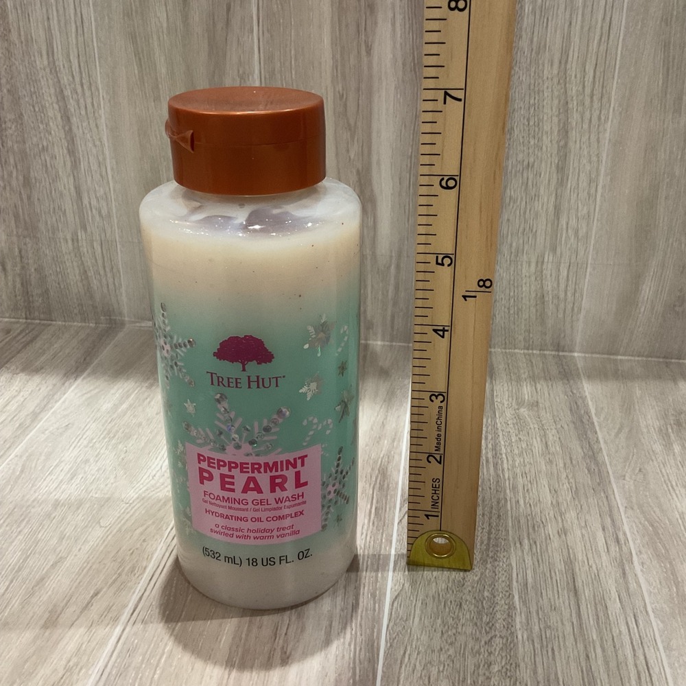Tree Hut Peppermint Pearl‎ Foaming Gel Wash 18oz Hydrating Oil Complex Body Wash